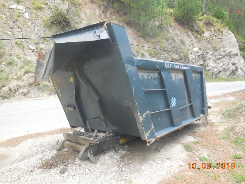 ASHOK-LEYLAND 2017 picture 7