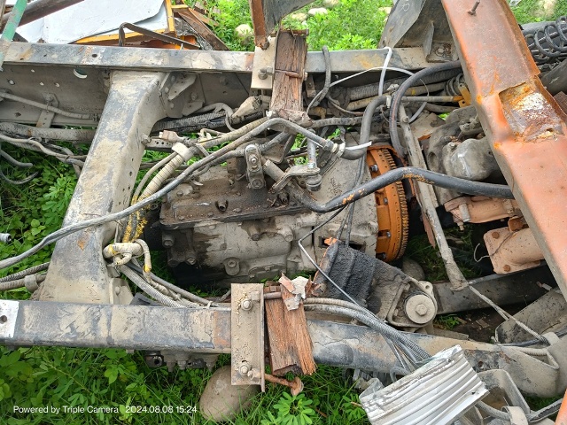 ASHOK-LEYLAND 2016 picture 2