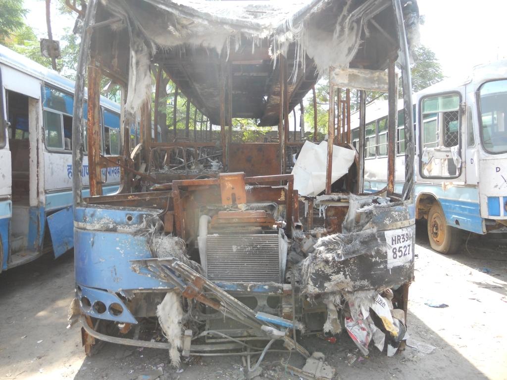 ASHOK-LEYLAND 2008 picture 3