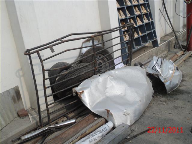TAVERA-B2 2011 picture 9