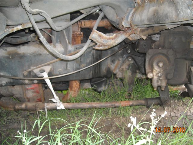 ASHOK-LEYLAND 2002 picture 2