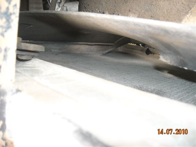 ASHOK-LEYLAND 2002 picture 8