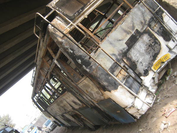 ASHOK-LEYLAND 2009 picture 5