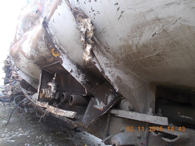 ASHOK-LEYLAND 2005 picture 4