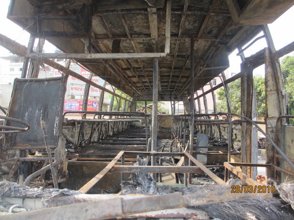 ASHOK-LEYLAND 2012 picture 7