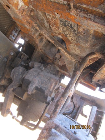 ASHOK-LEYLAND 2011 picture 7