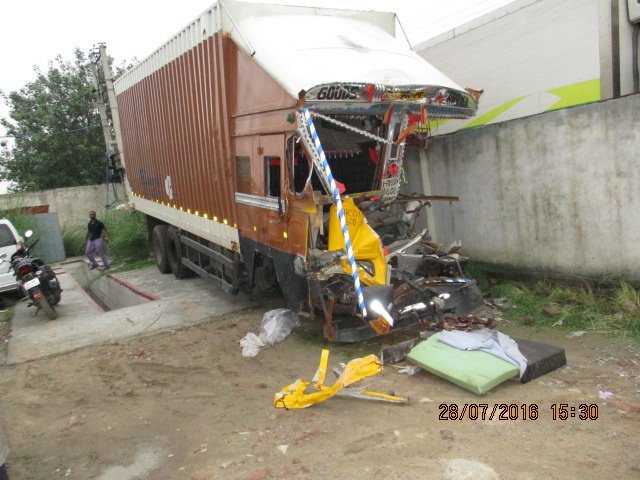 MAHINDRA 2016 picture 10