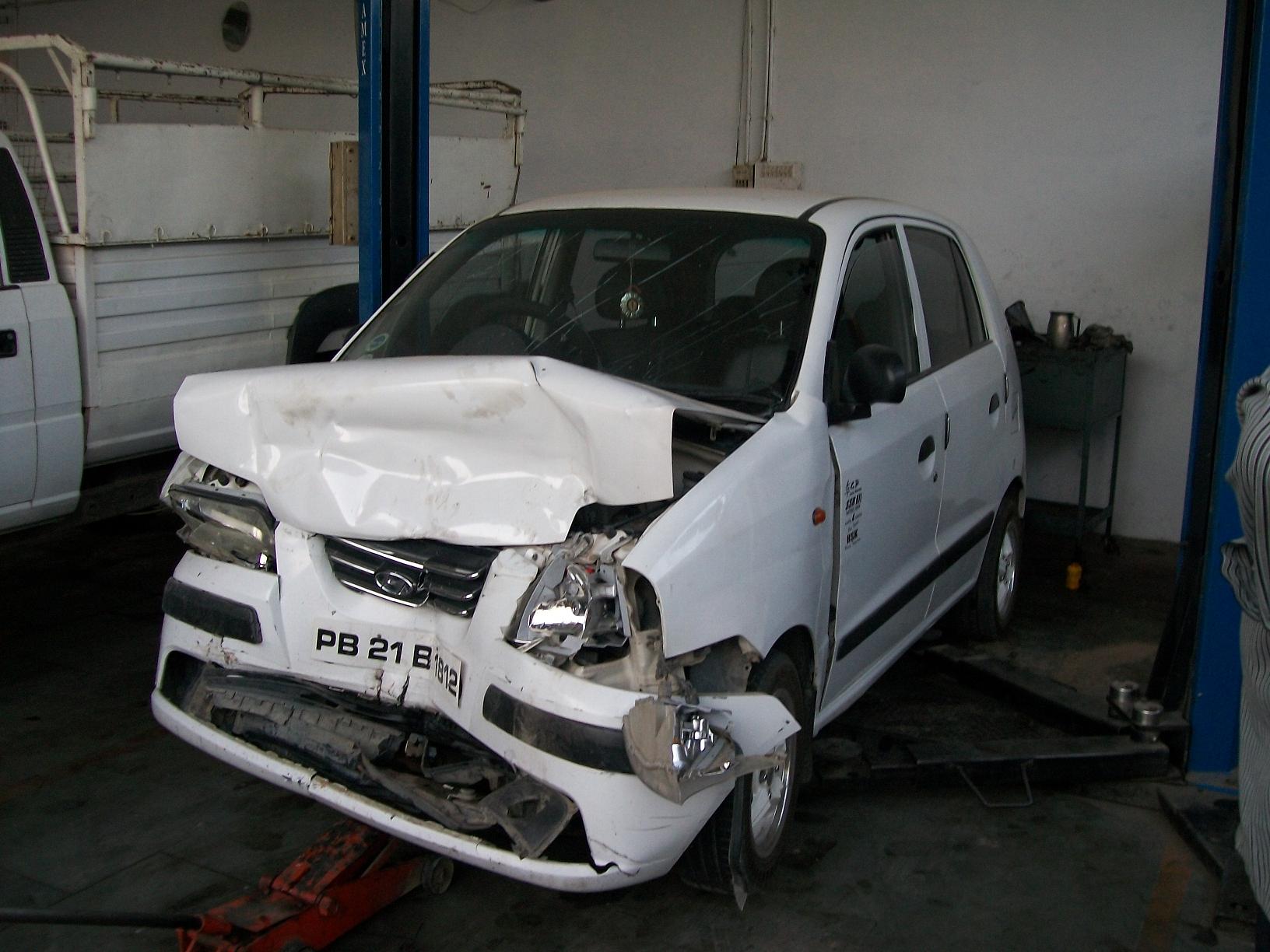 SANTRO 2004 picture 2