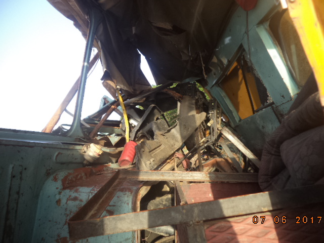 ASHOK-LEYLAND 2008 picture 5
