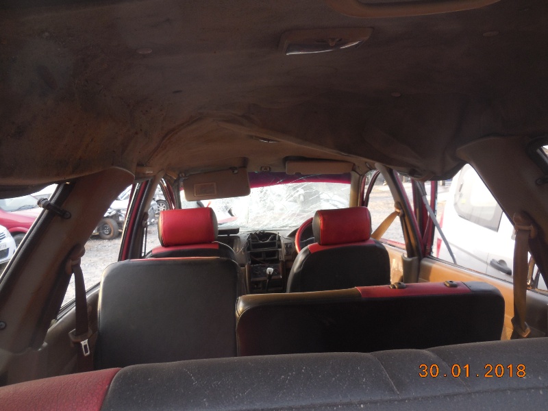 TAVERA-B2 2011 picture 7