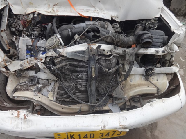 TAVERA-B1 2009 picture 3