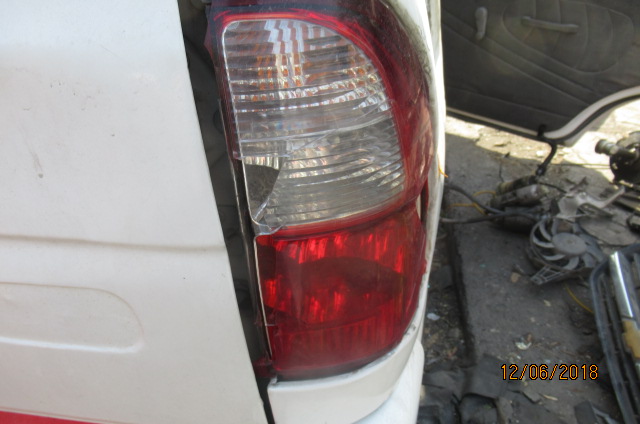 TAVERA-B1 2006 picture 7