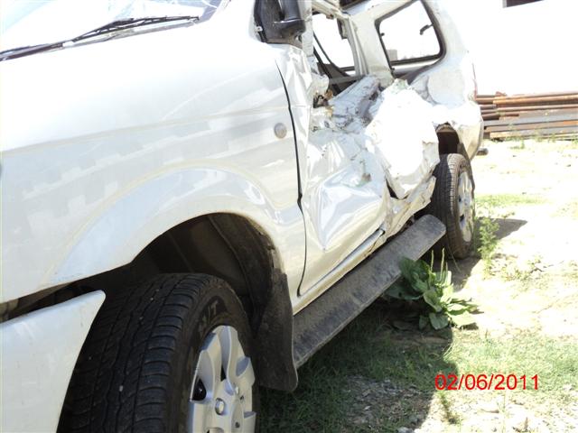 TAVERA-NEO 2011 picture 6