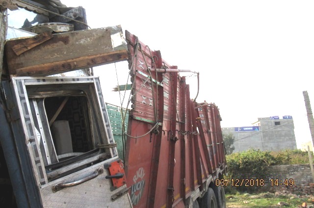ASHOK-LEYLAND 2015 picture 9